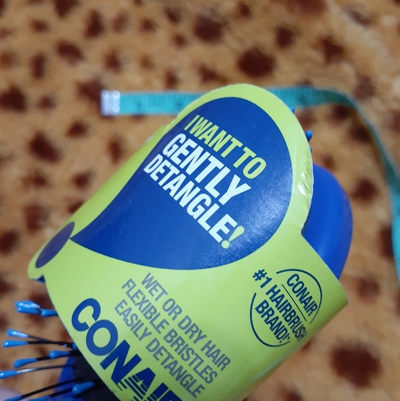 2/$15 NWT Con Air small brush - Picture 3 of 5